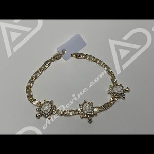 White Turtle Bracelet (gold plated)